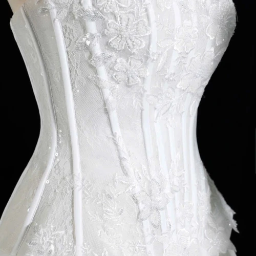 GLAMOUR ĐÃI TIỆC