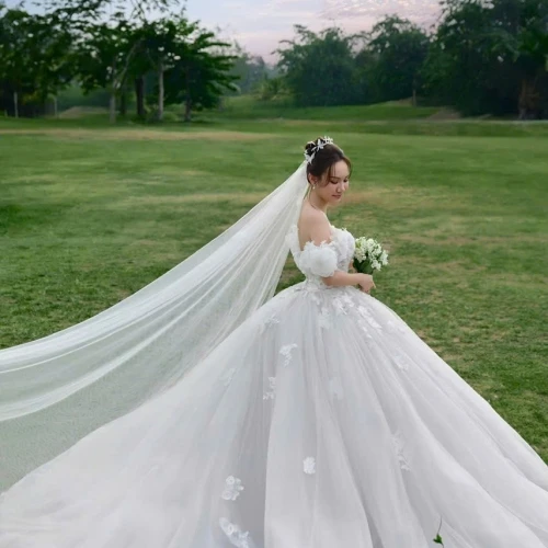 ẢNH CUỚI NGOẠI CẢNH SÂN GOLF
