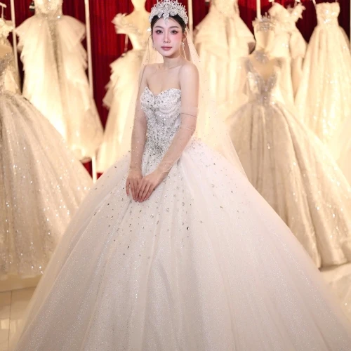 Váy Cưới GLAMOUR