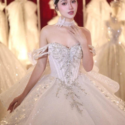 Váy Cưới GLAMOUR