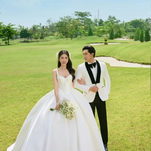 ẢNH CUỚI NGOẠI CẢNH SÂN GOLF