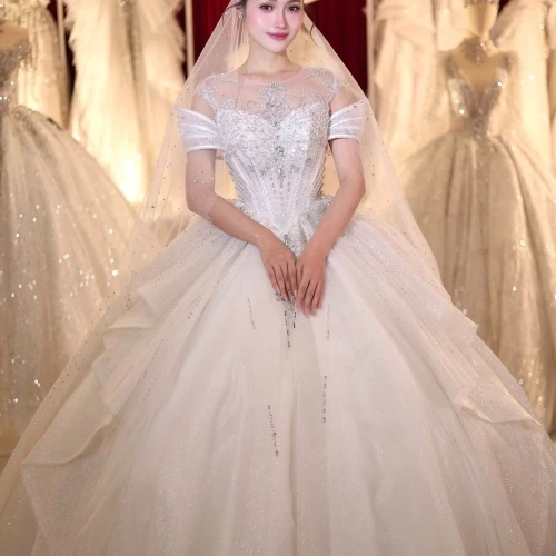 Váy Cưới GLAMOUR