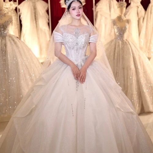 Váy Cưới GLAMOUR