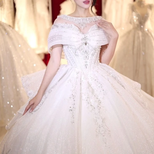 Váy Cưới GLAMOUR