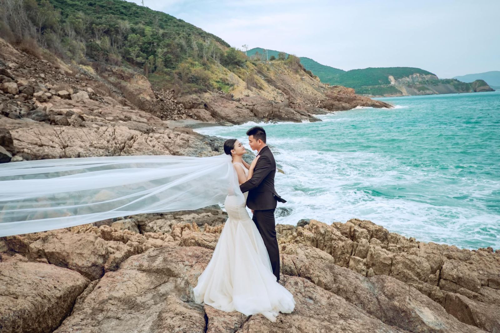 Chụp ảnh cưới Vũng Tàu trọn gói tại MAZA WEDDING