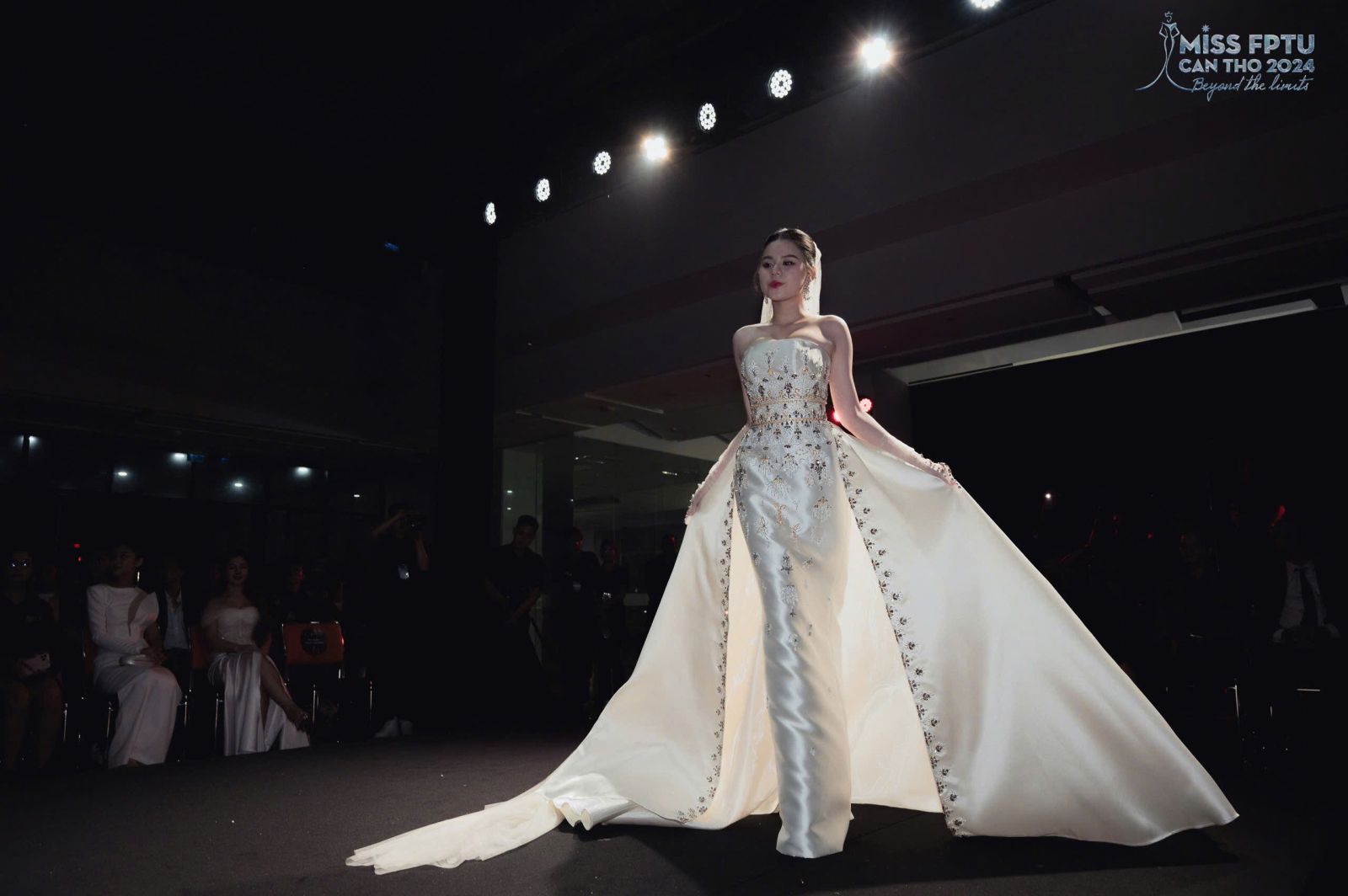 VÁY CƯỚI CẦN THƠ, STUDIO VÁY CƯỚI CẦN THƠ
