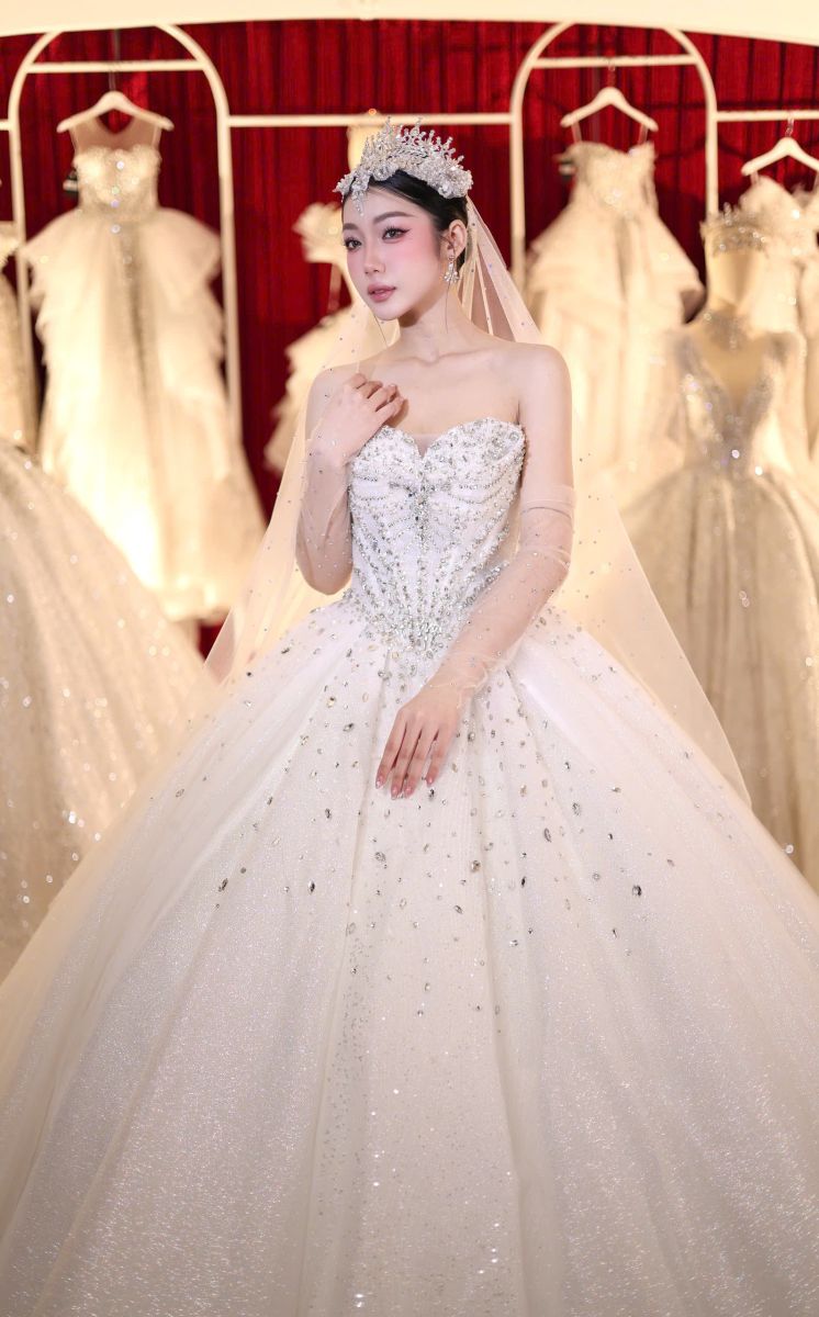 Váy cưới GLAMOUR | VÁY CƯỚI CẦN THƠ